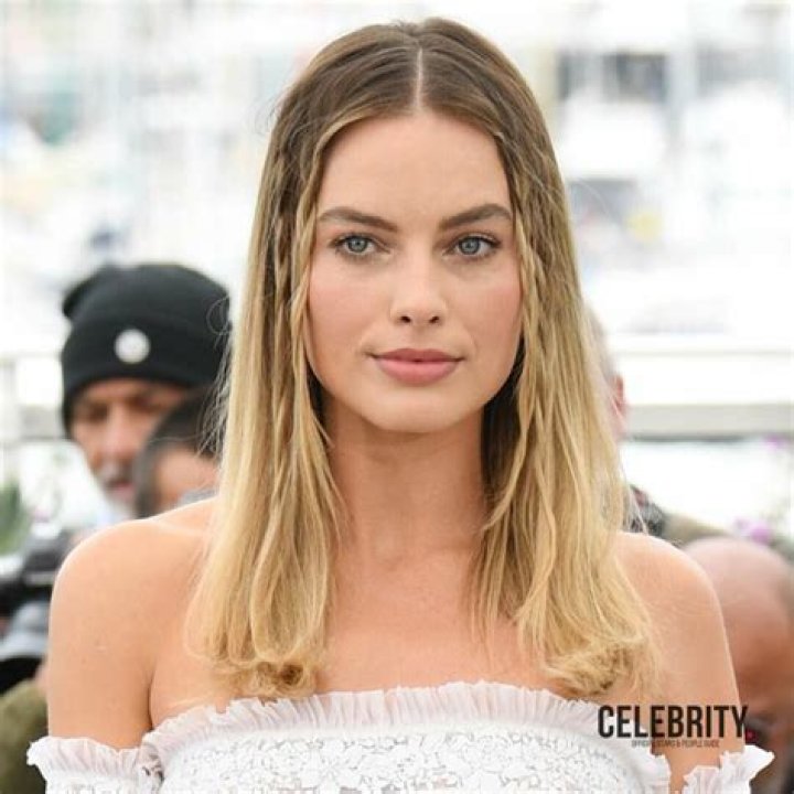 Lauren German wiki, Biographie, Age, Mari, Taille et Informations - Celebrity.tn