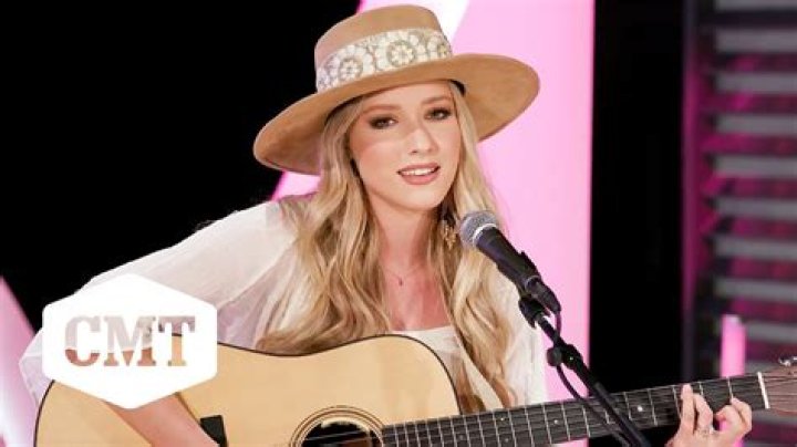 Lawson Bates Drops Music Video for “Past the Past” with Sadie Robertson – Celeb Secrets Country