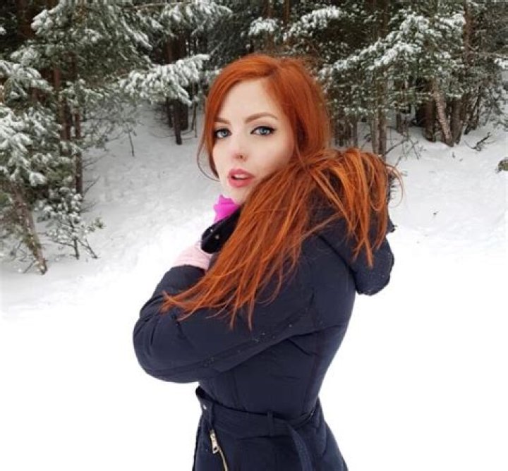 Renee Winter (Redhead Winter) Wiki, Biography, Age, Height, Info, Details