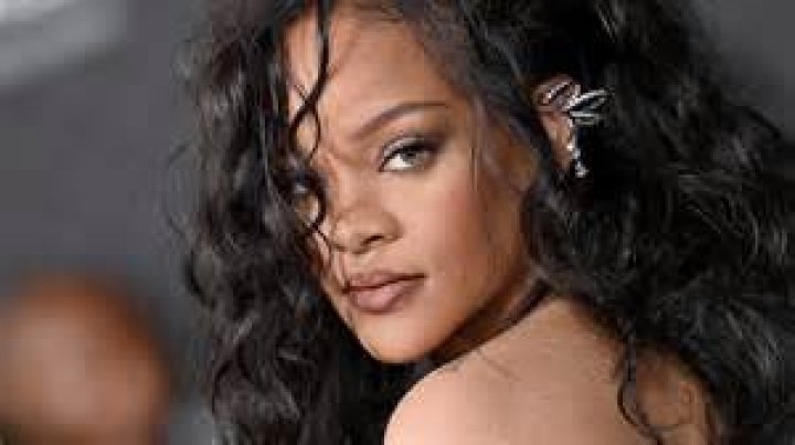 Rihanna Wiki, Biographie, Age, Taille, Mariage, Contact & Informations